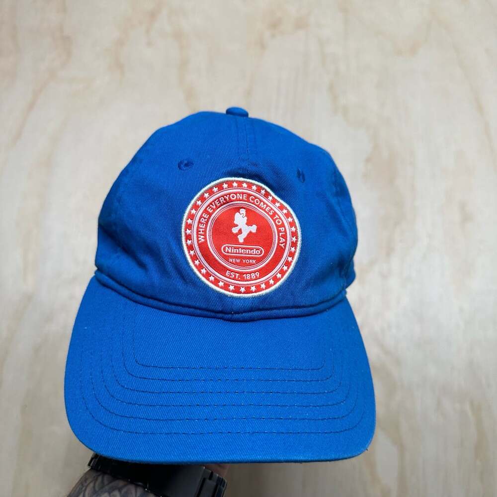Nintendo World NYC NY Exclusive New York Mario Coin 1889 Official Hat Cap